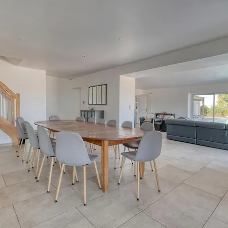 Virginie 2 Semesterbostad *