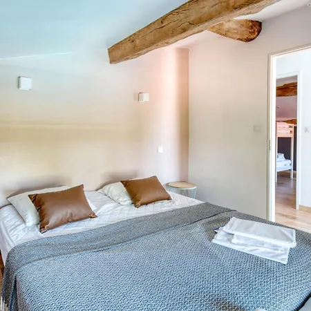 Semesterbostad Virginie 2 Faudoas