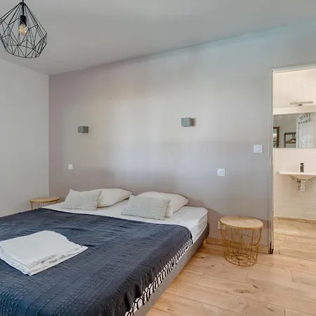 Virginie 2 Semesterbostad Faudoas